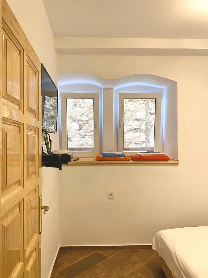 Apartment Njegos بيراتس المظهر الخارجي الصورة