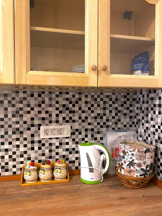 Apartment Njegos بيراتس المظهر الخارجي الصورة